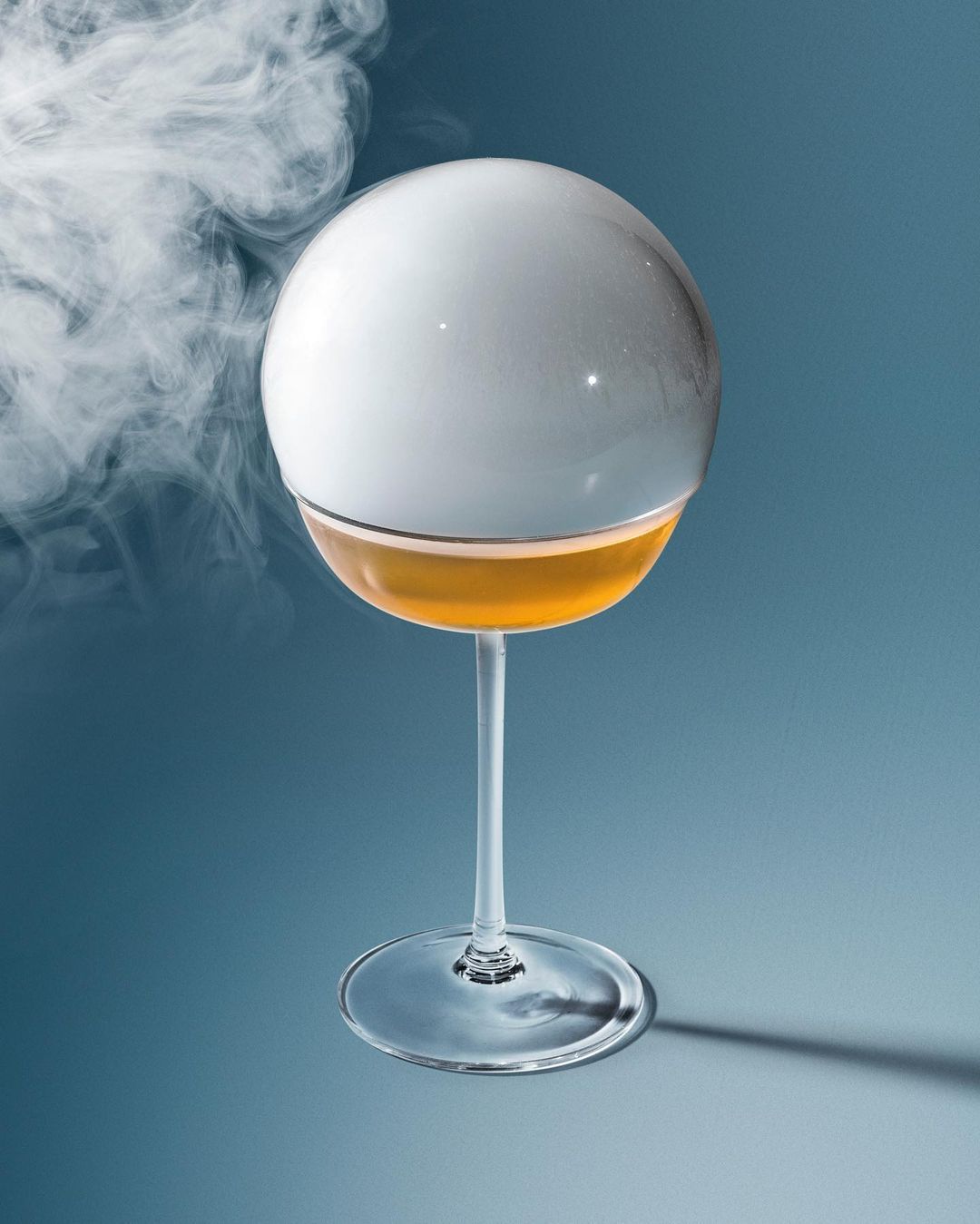 THE ART OF THE EDIBLE COCKTAIL BUBBLE