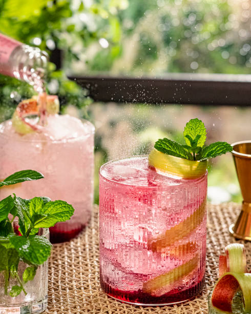 A short history of Rhubarb Cocktails